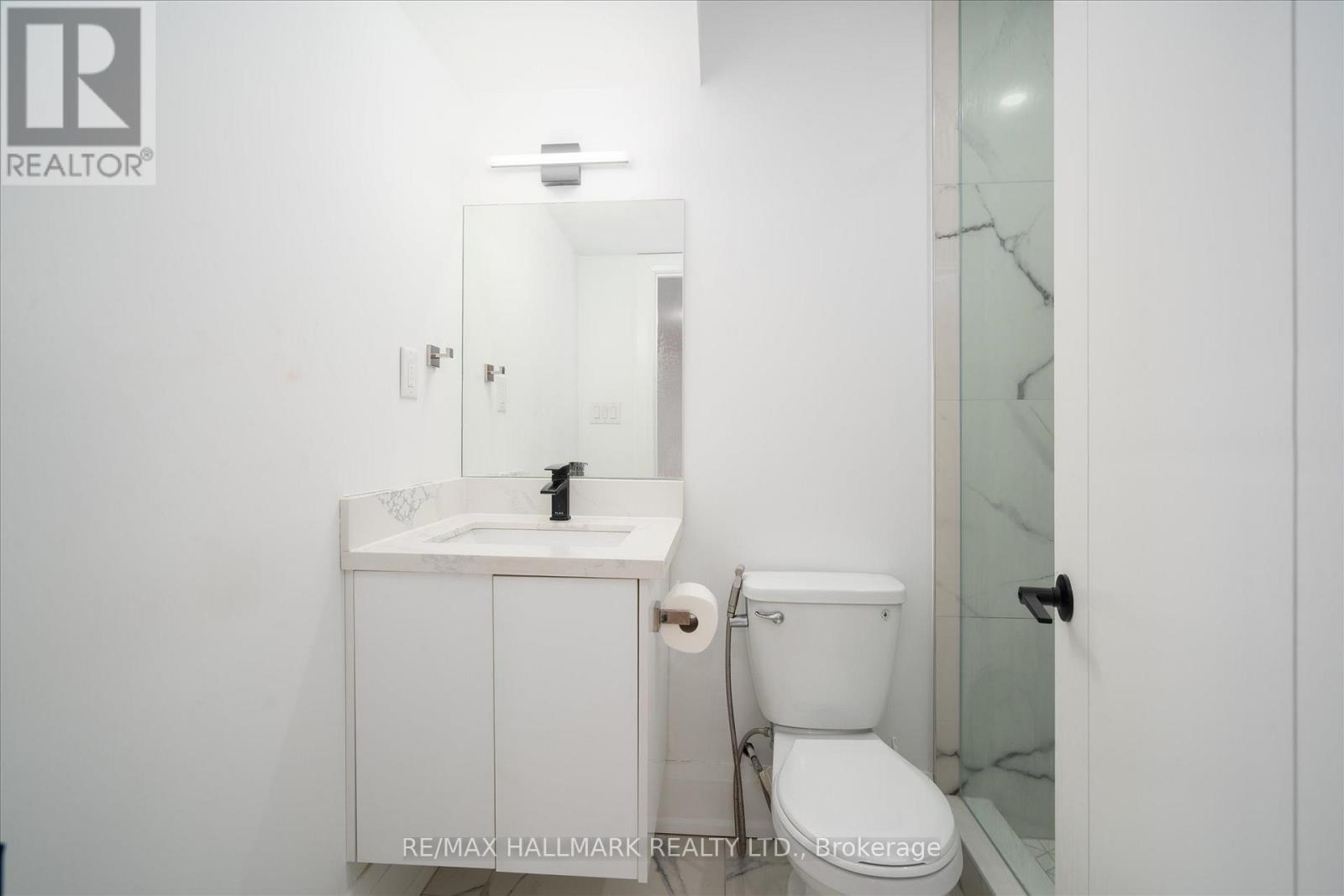 83 KALMAR AVENUE - 39