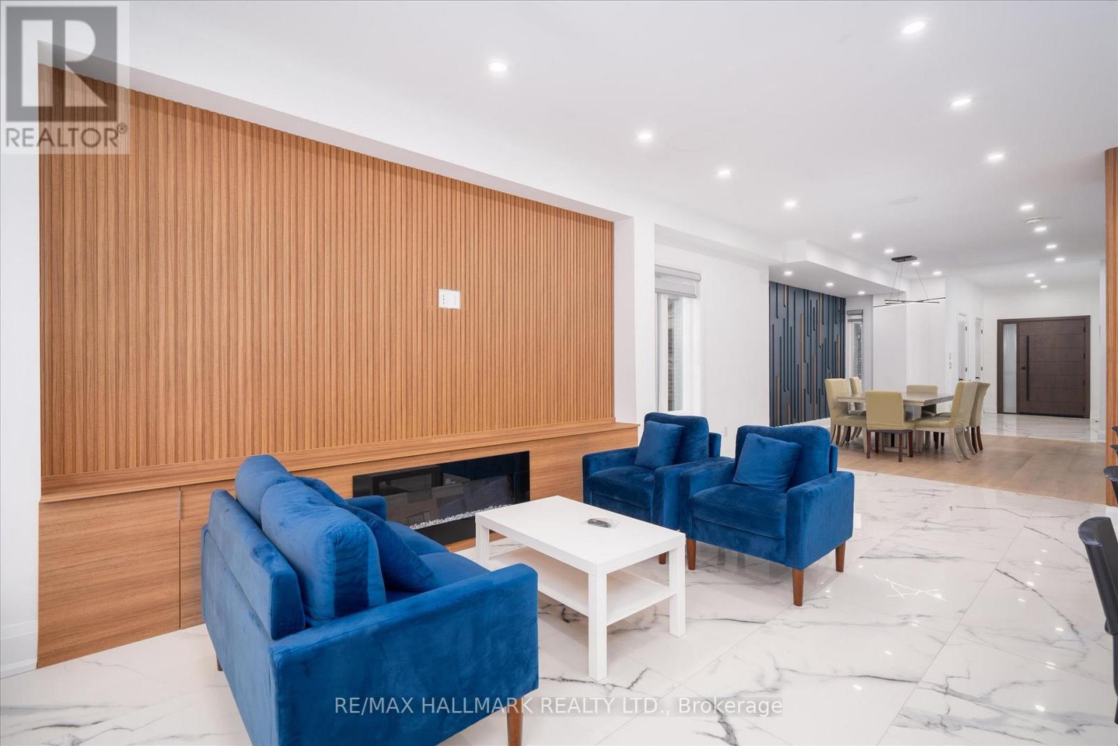 83 KALMAR AVENUE - 8