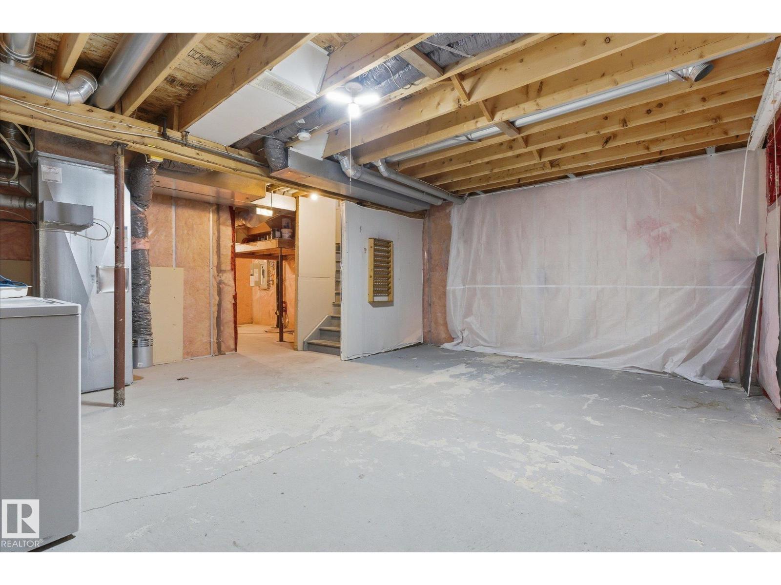 32 VISTA ST — photo 33