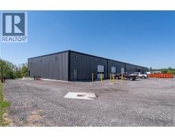 677 Colborne Street W Unit# C&d, Brantford, ON N3T5L5 Photo 11