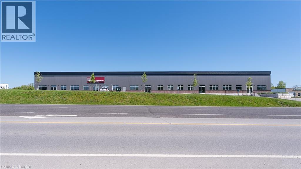 677 COLBORNE Street W Unit# A, Brantford — photo 2