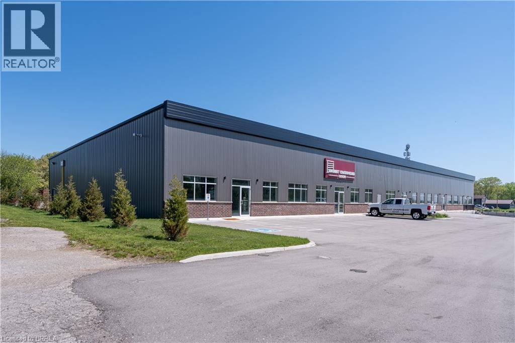 677 COLBORNE Street W Unit# A, Brantford — photo 3
