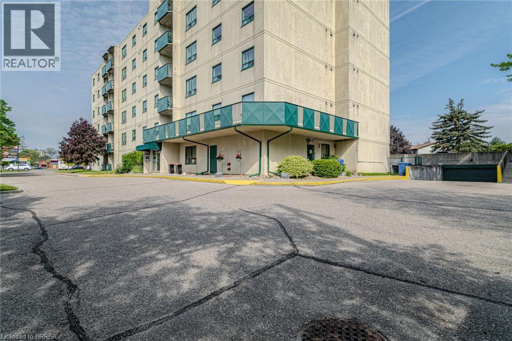 #301 421 FAIRVIEW Drive - 13