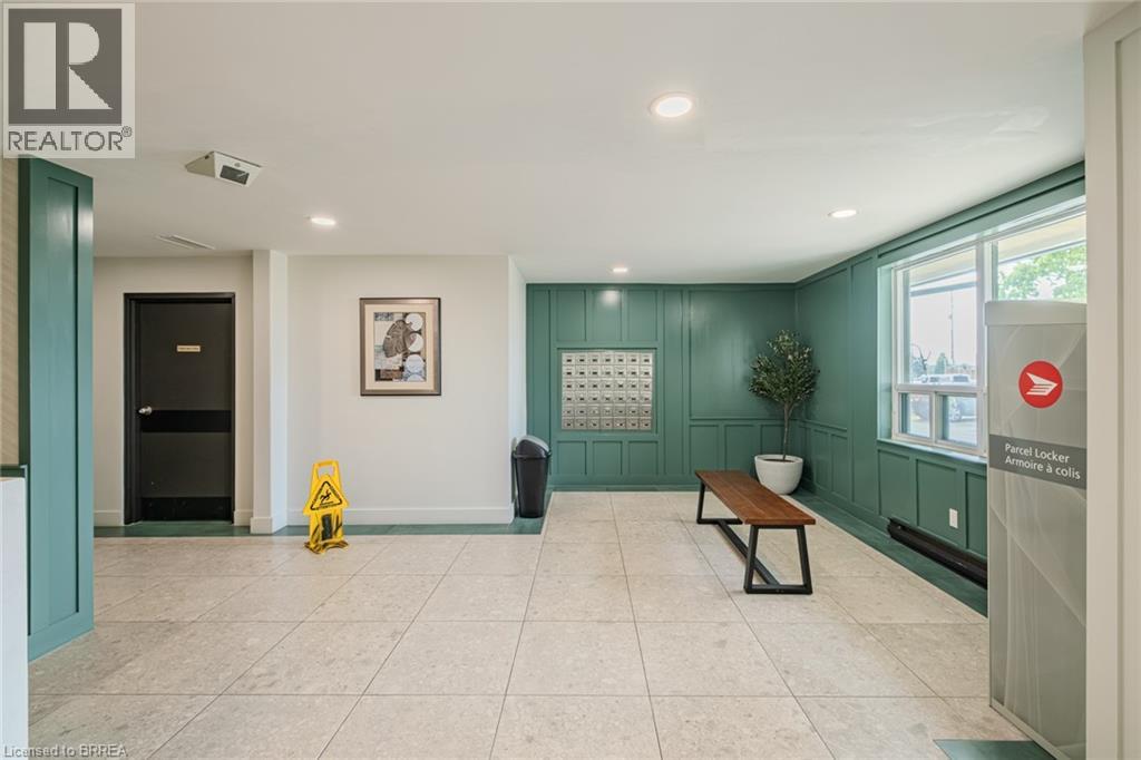 #301 421 FAIRVIEW Drive - 17
