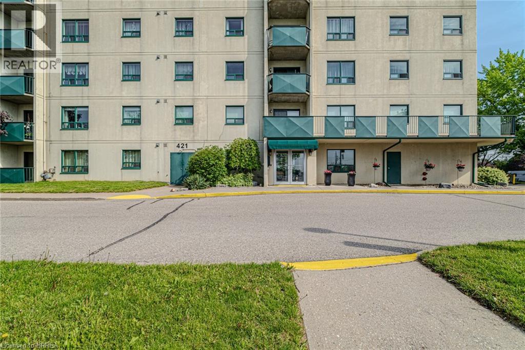 #301 421 FAIRVIEW Drive - 42