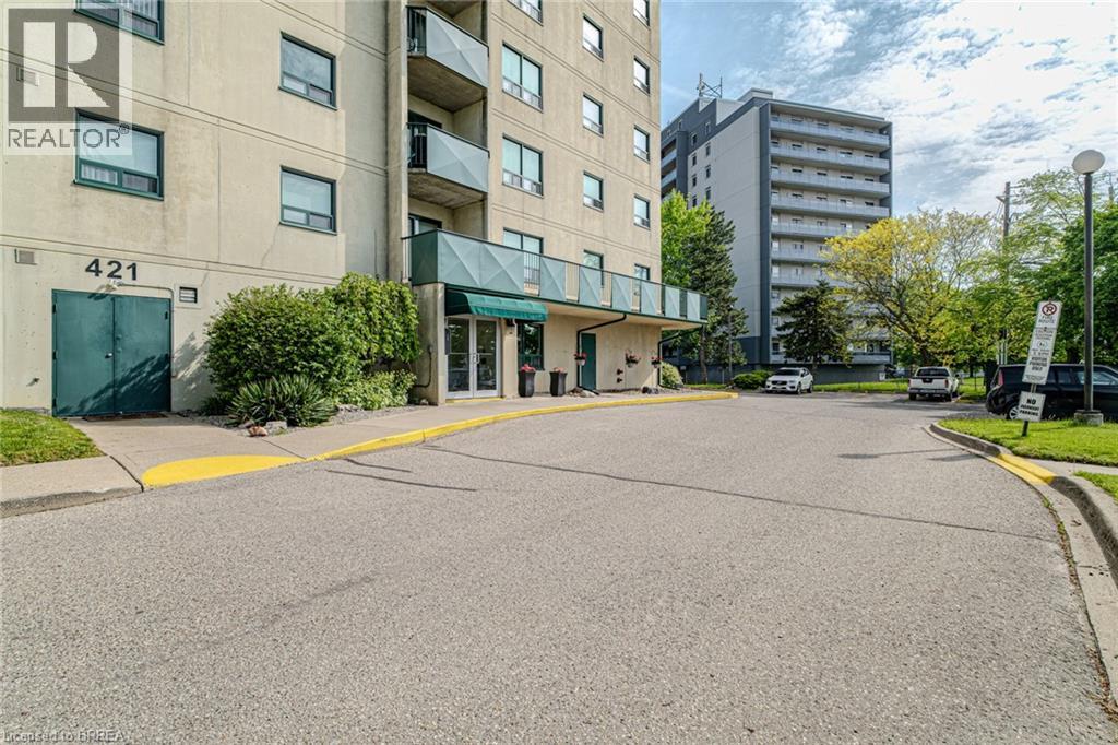 #301 421 FAIRVIEW Drive - 44