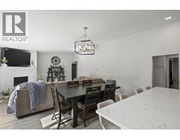 2239 Mayer Road, Kelowna, BC V1W2G2 Photo 16