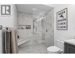 2239 Mayer Road, Kelowna, BC V1W2G2 Photo 24