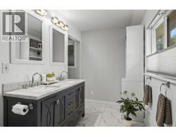 2239 Mayer Road, Kelowna, BC V1W2G2 Photo 23