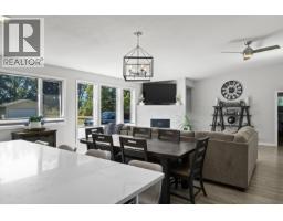 2239 Mayer Road, Kelowna, BC V1W2G2 Photo 11