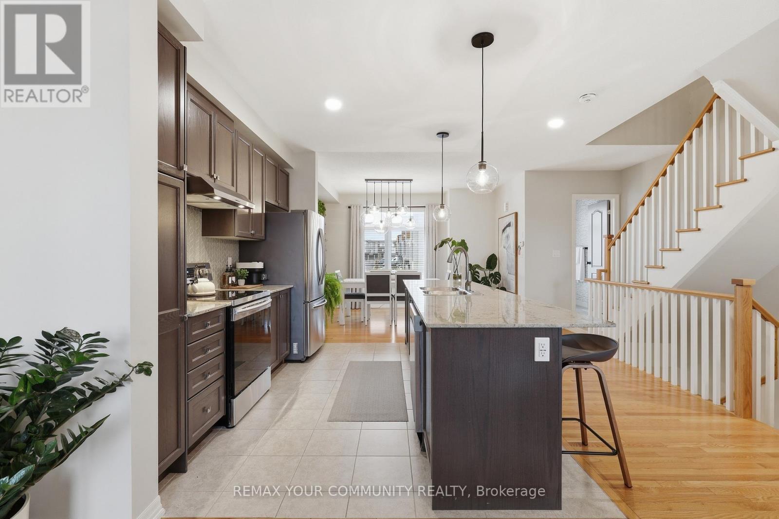 56 ALLURE STREET - 10