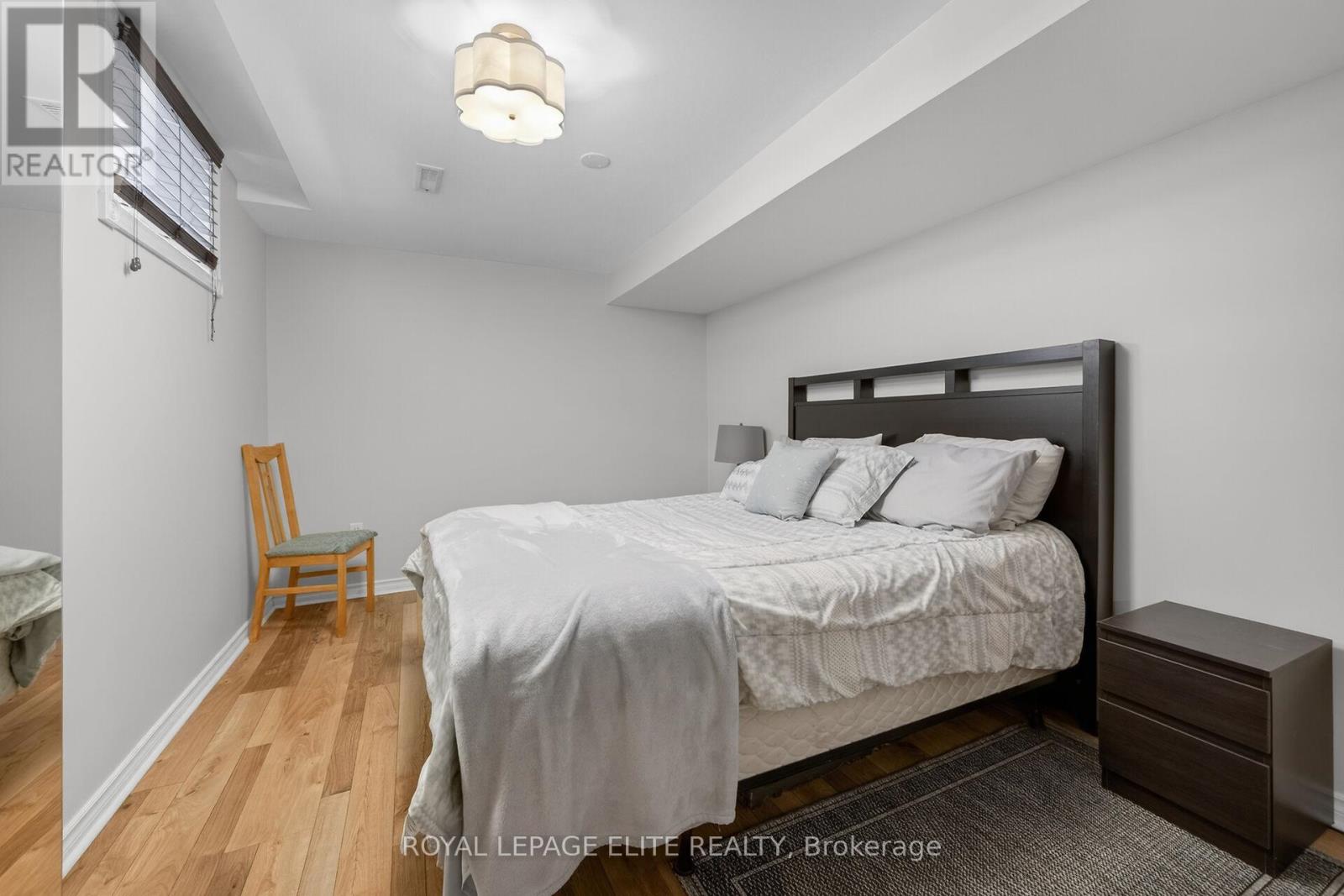 155 PRINGLE DRIVE - 36