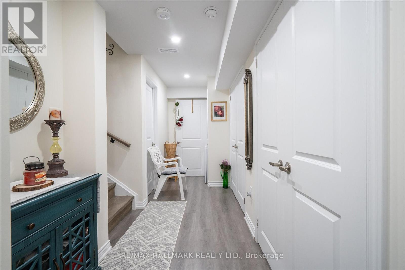 28 COPPERHILL HEIGHTS - 29