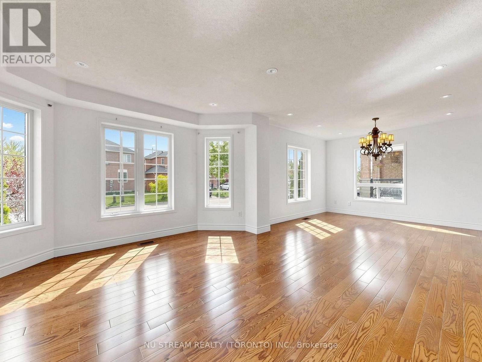 2 PURCELL CRESCENT - 6