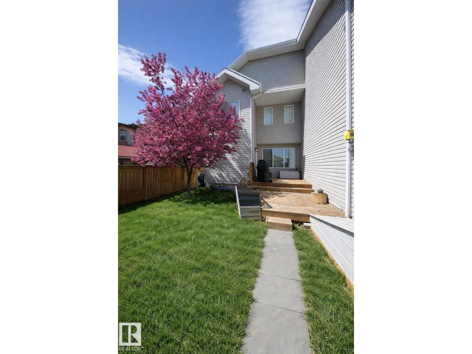 1013 162 ST SW - 29