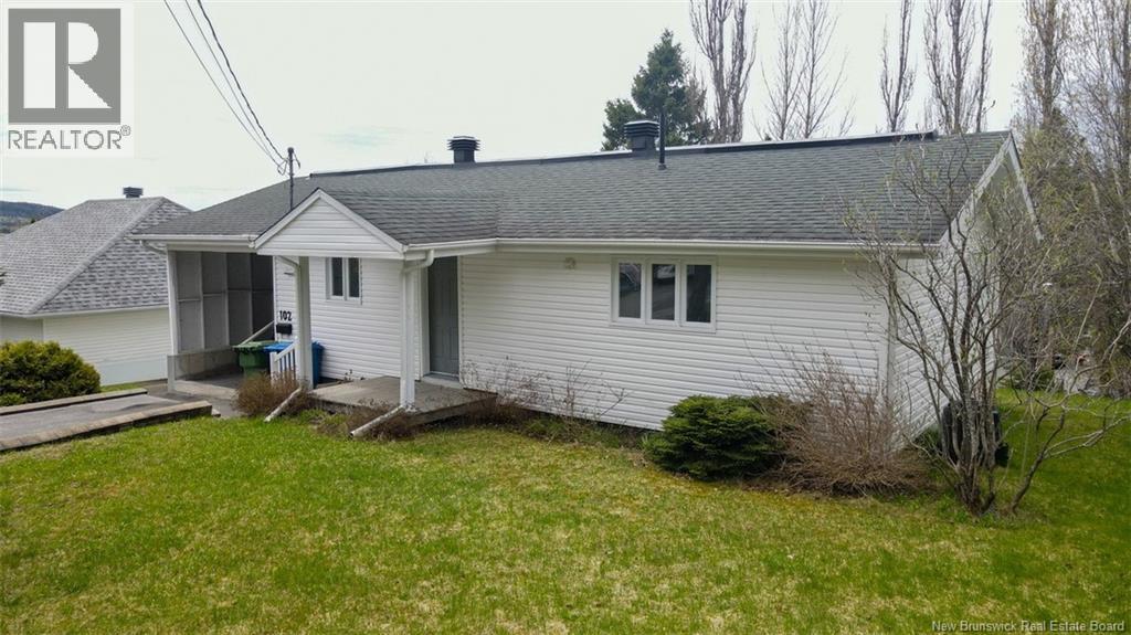 102 J-Gaspard-Boucher Avenue - 23