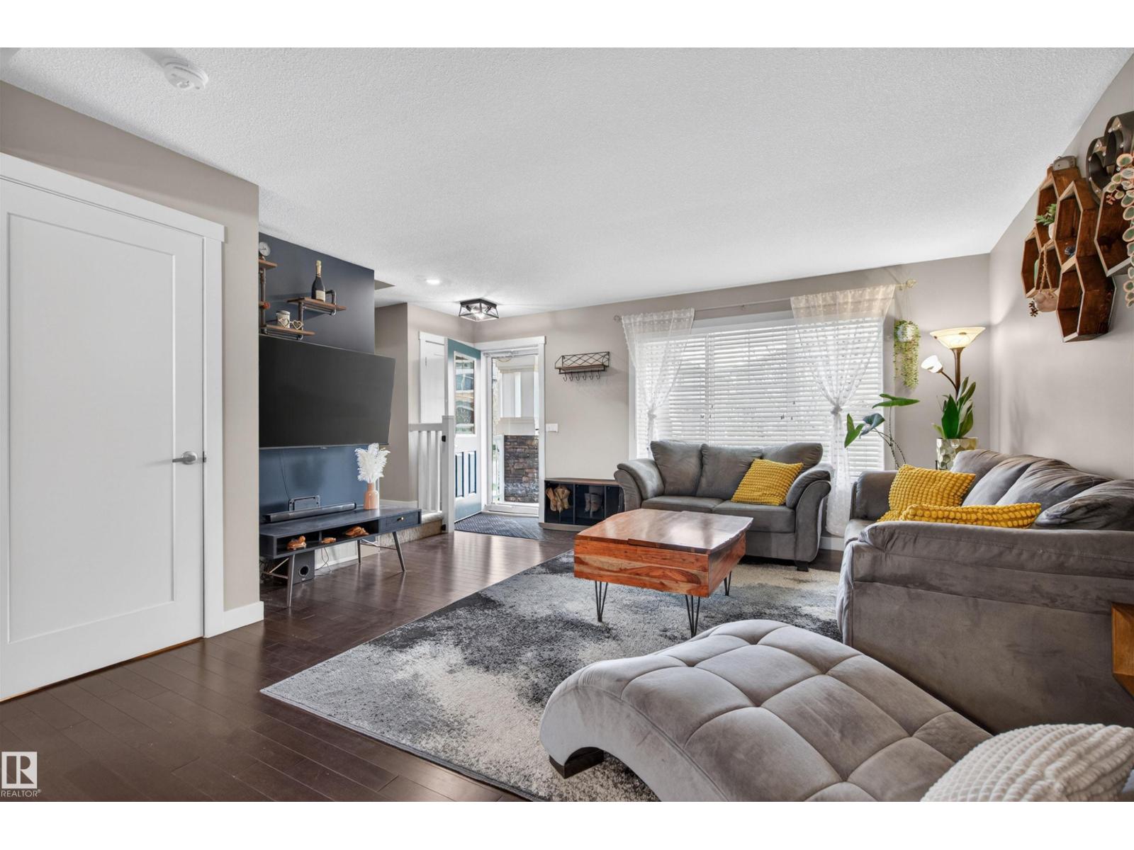 1013 162 ST SW - 5