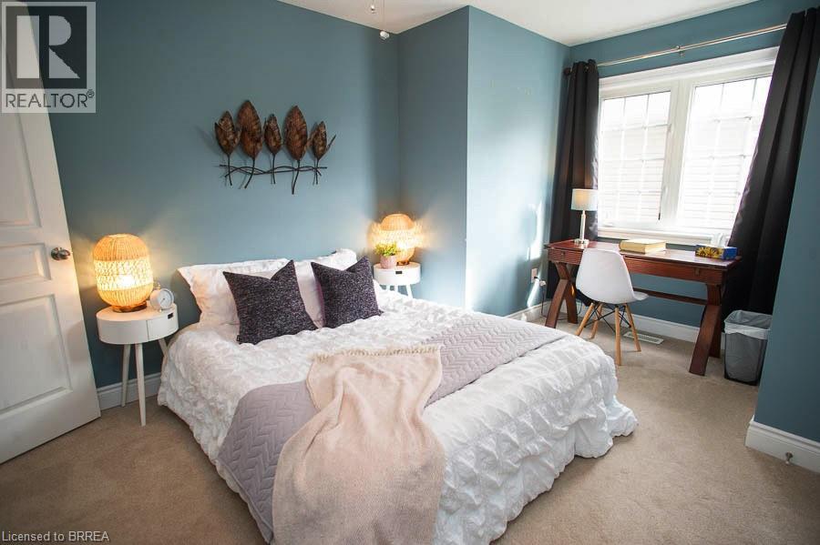 10 BISSET Avenue - 26
