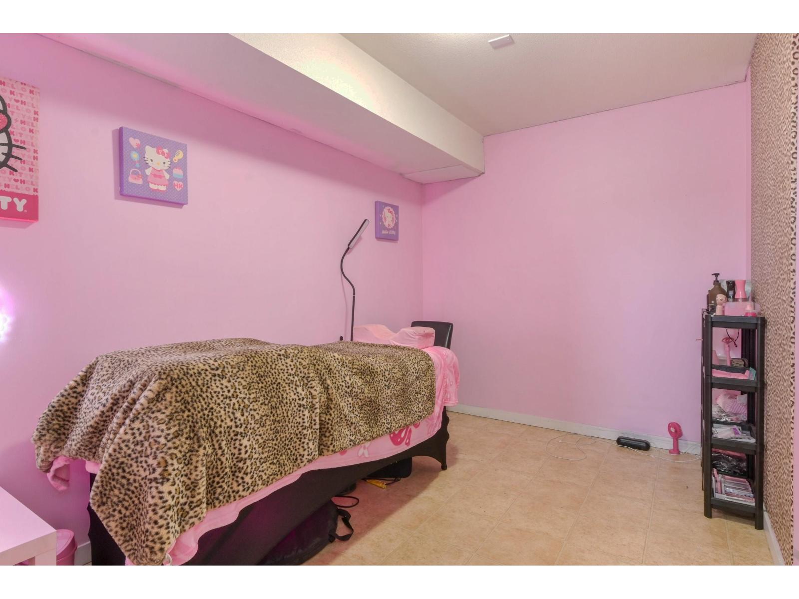 50 12677 63 AVENUE, Surrey