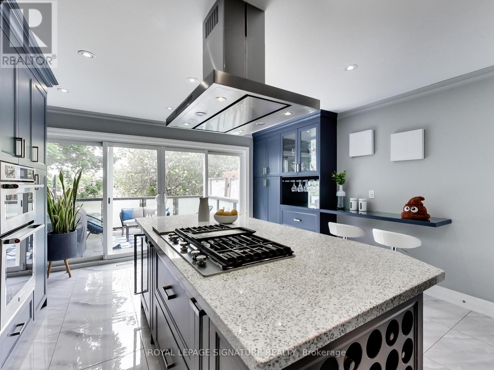 55 CAMERON AVENUE - 14