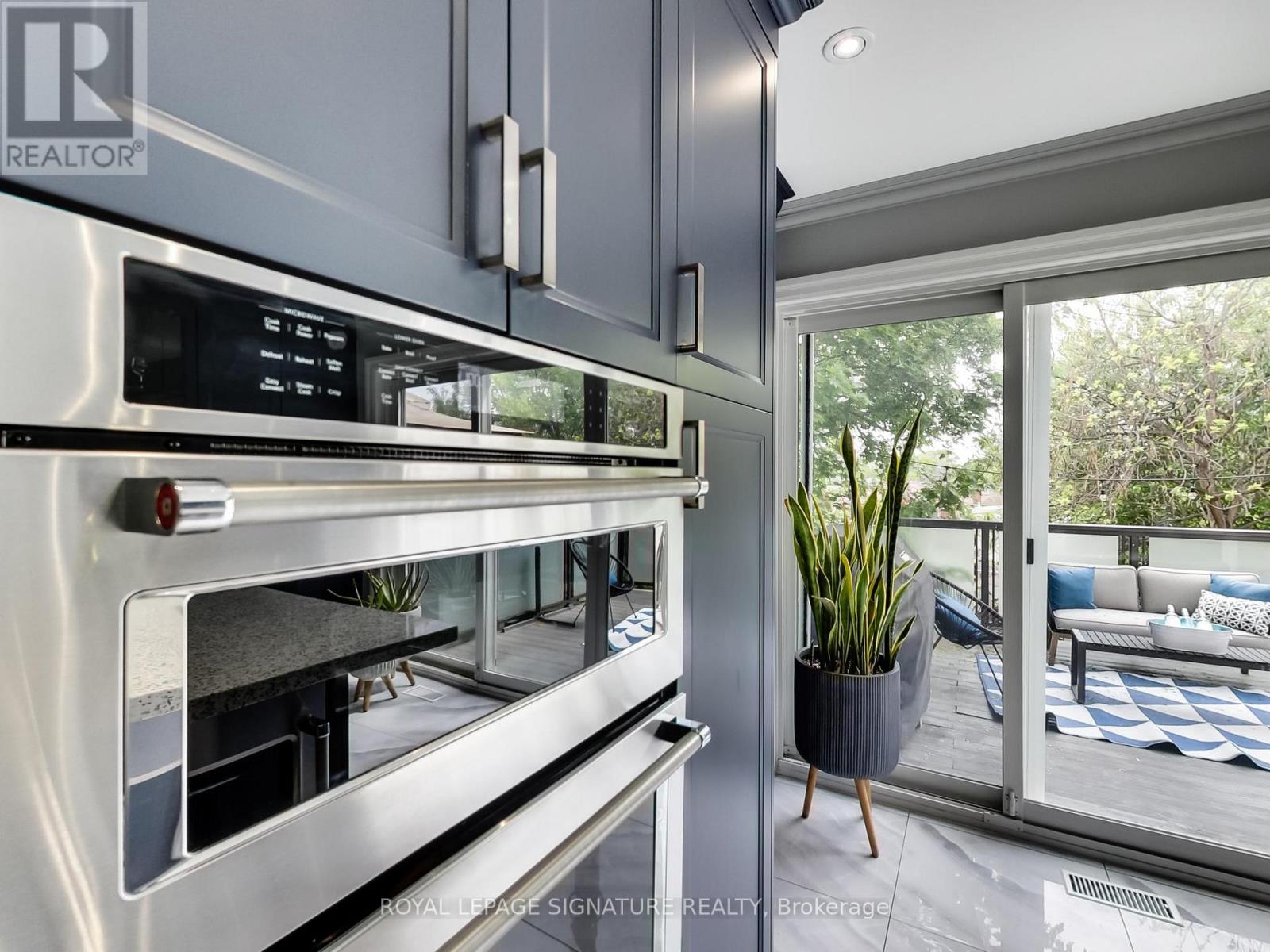 55 CAMERON AVENUE - 15