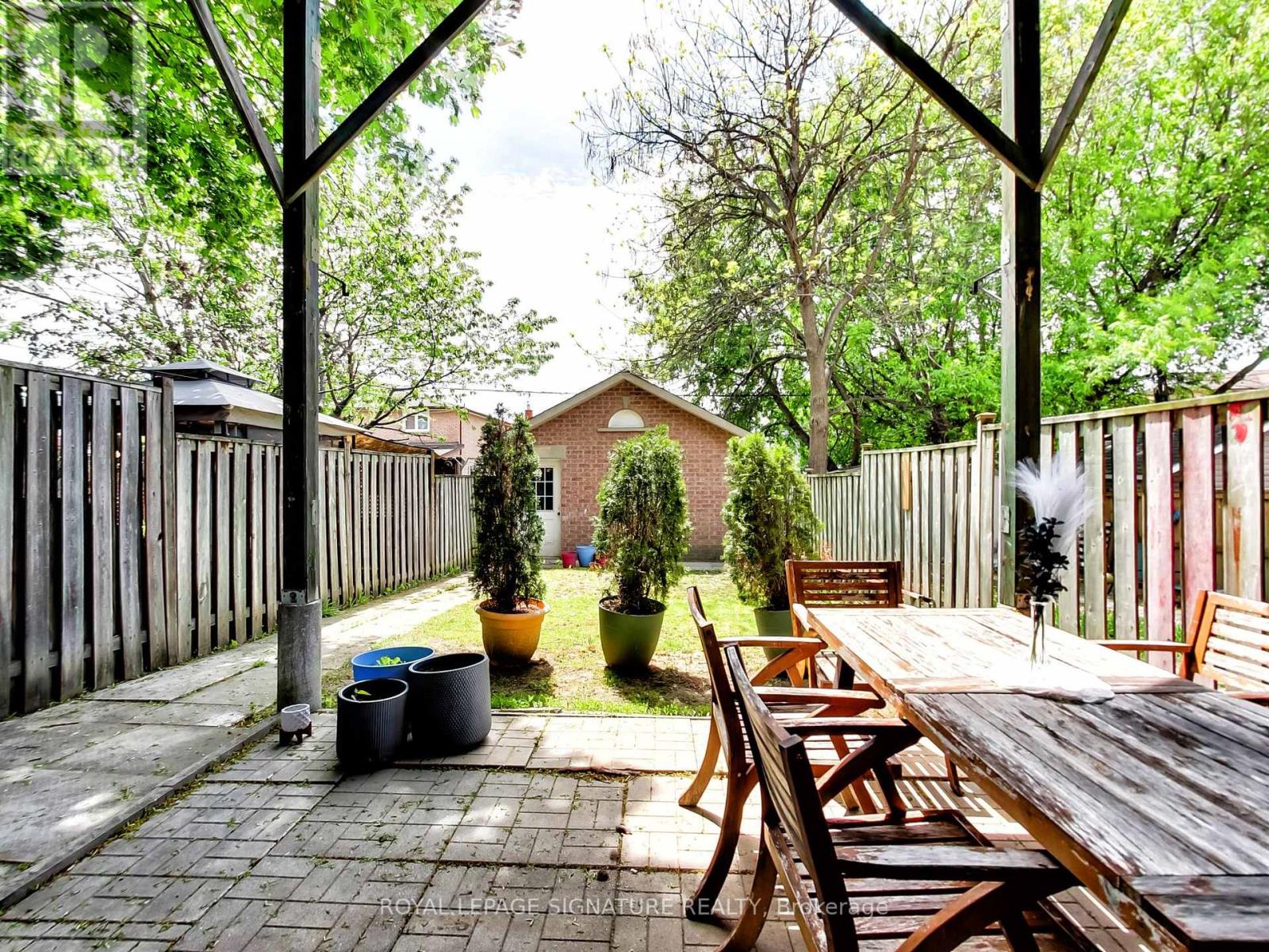 55 CAMERON AVENUE - 43
