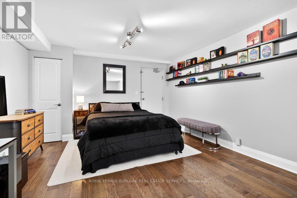 #409 895 MAPLE AVENUE - 26