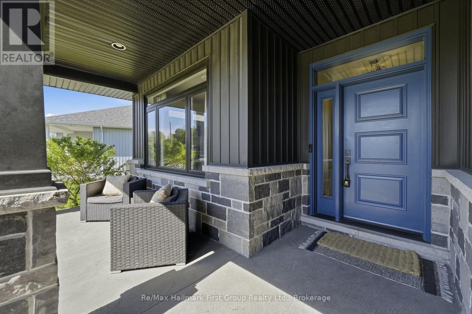 12 AMBROSIA TERRACE - Image 2