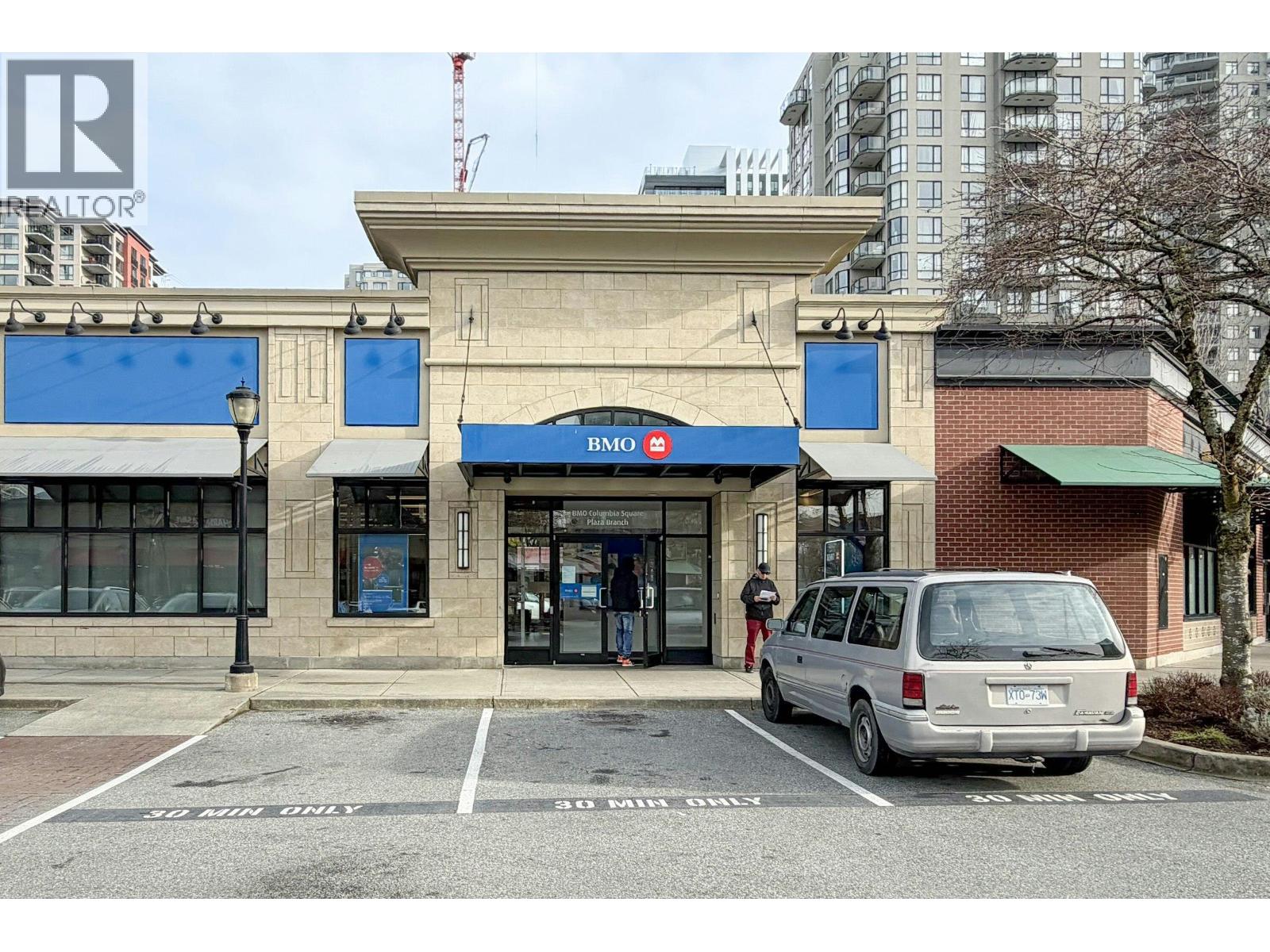 603 828 AGNES STREET, New Westminster