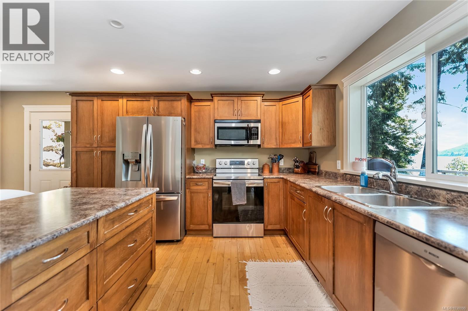  9724 Marble Bay Road, Lake Cowichan
