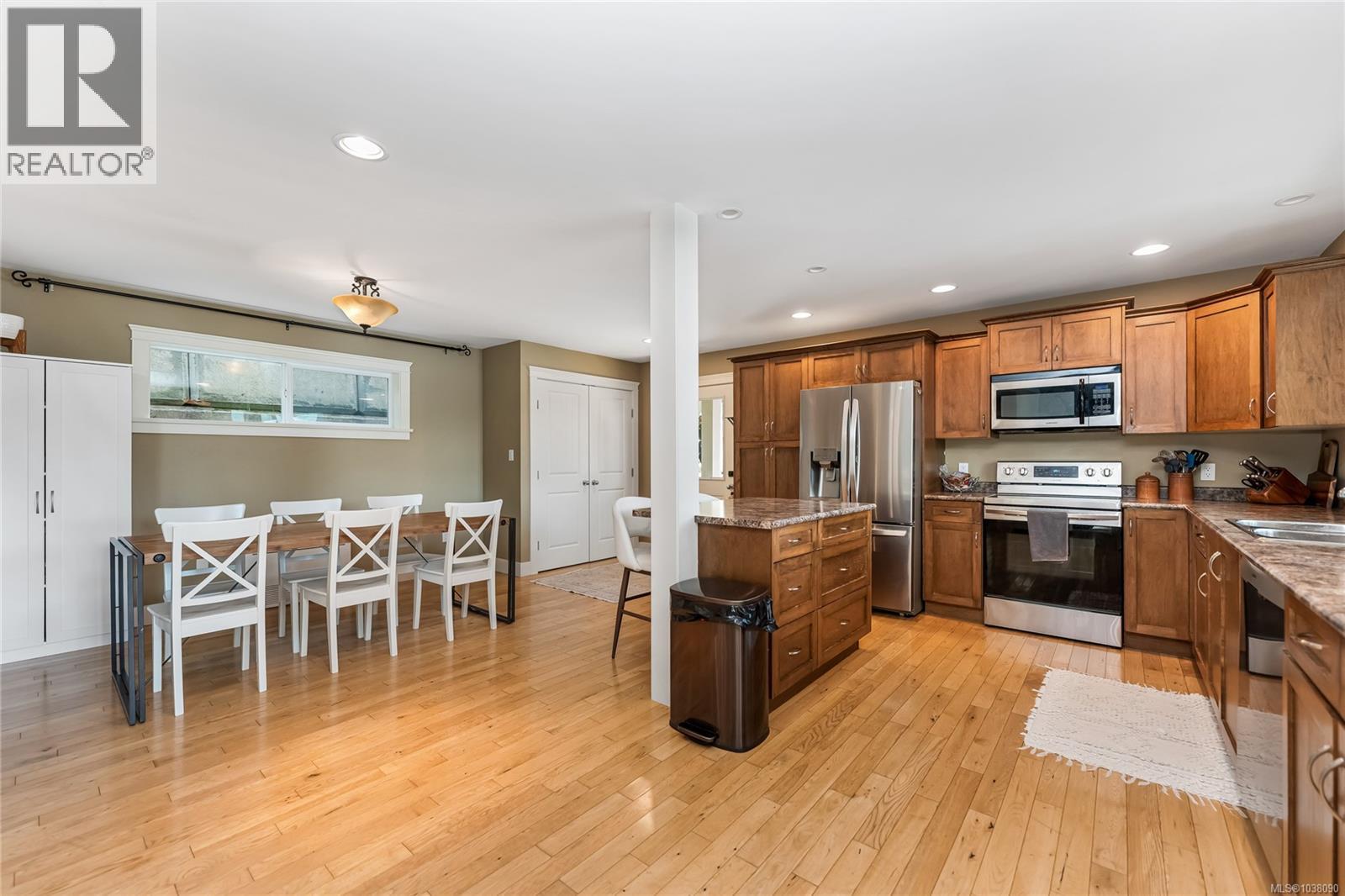  9724 Marble Bay Road, Lake Cowichan