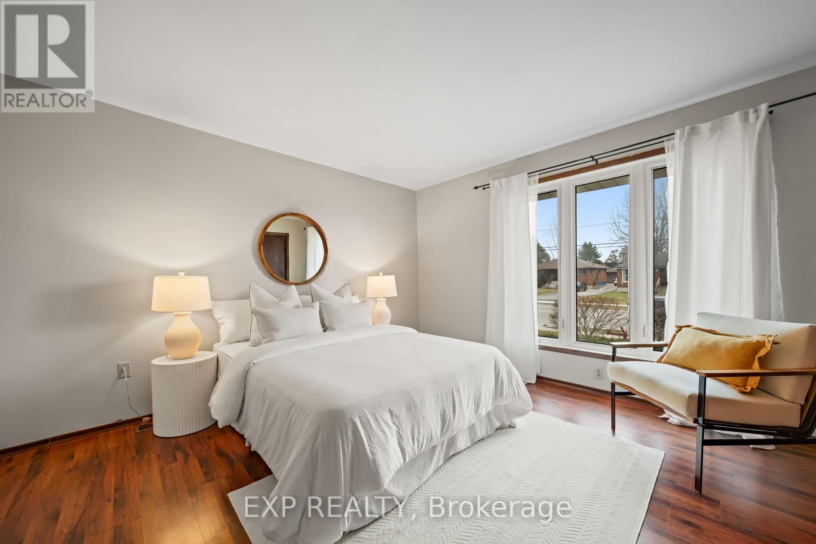 308 JOHN STREET S - 13