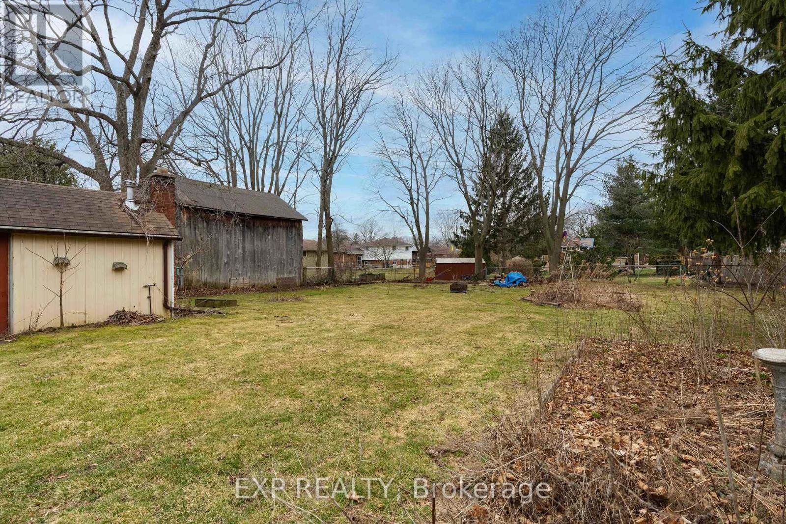 308 JOHN STREET S - 45