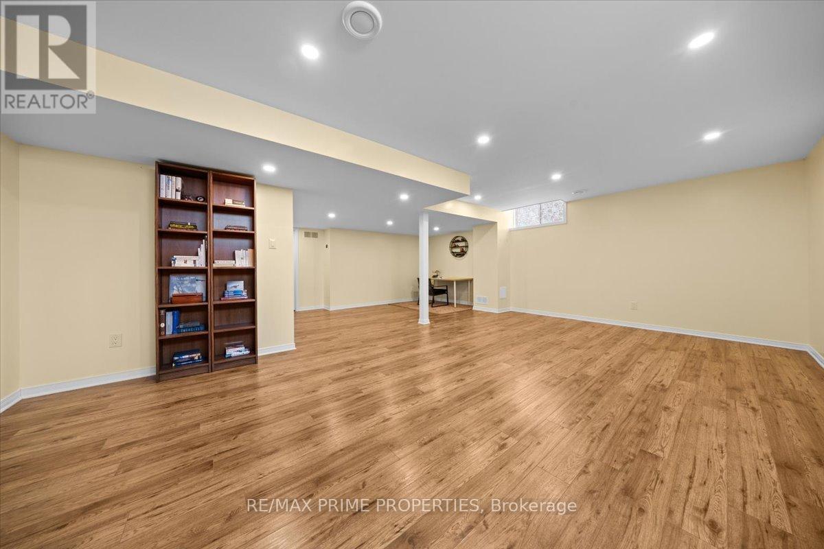108 JADE STREET - 34