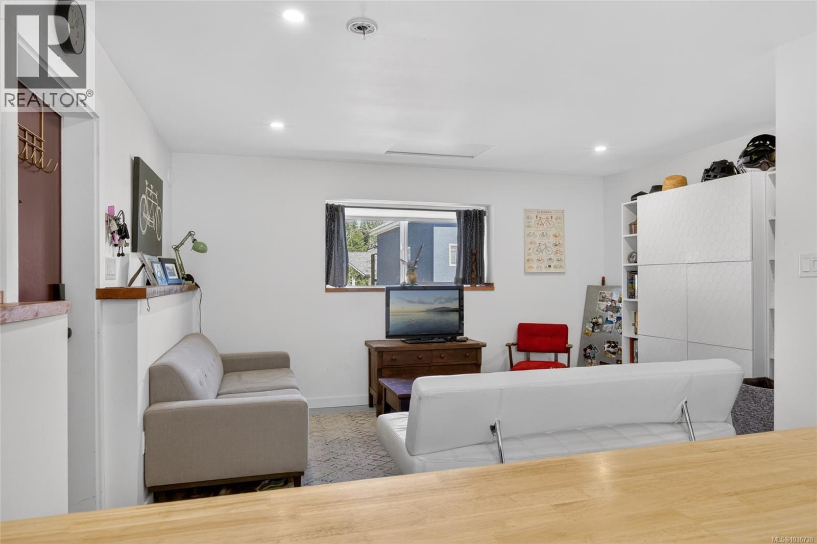 2821 Windermere Ave - 28