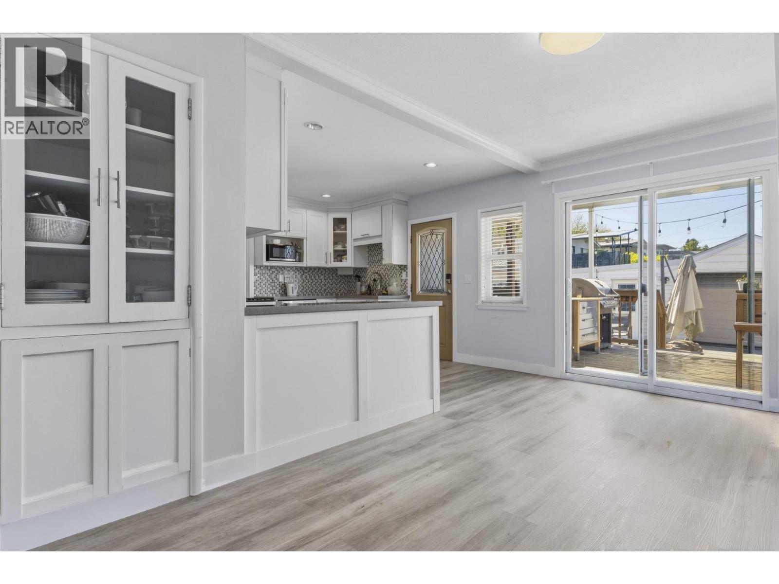 6 Bed, 4 Bath House for Sale in Vancouver – 45 RENFREW STREET, Vancouver – MLS# R3128059 - Image 5