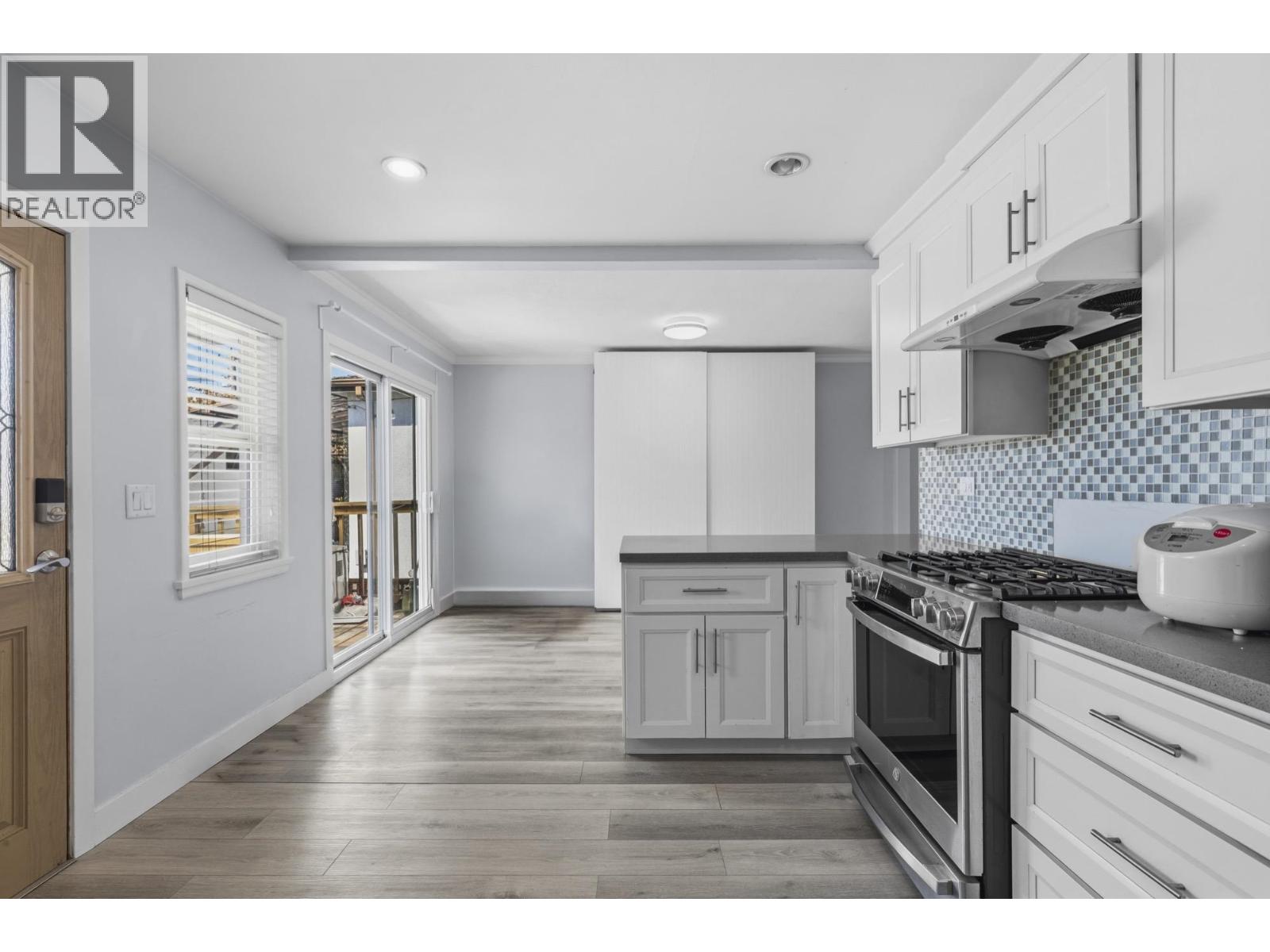 6 Bed, 4 Bath House for Sale in Vancouver – 45 RENFREW STREET, Vancouver – MLS# R3128059 - Image 8
