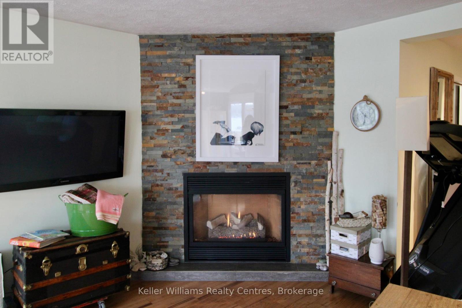 419 LAKE ROSALIND ROAD 4 - 24