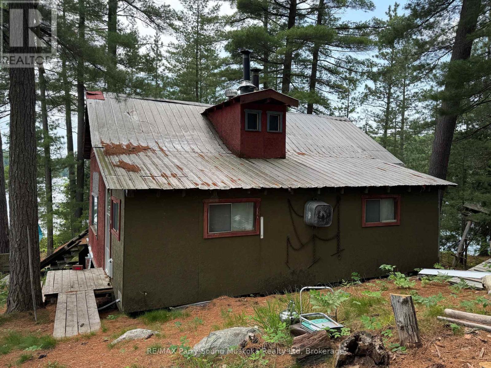 2 WOLF RIVER - Image 11