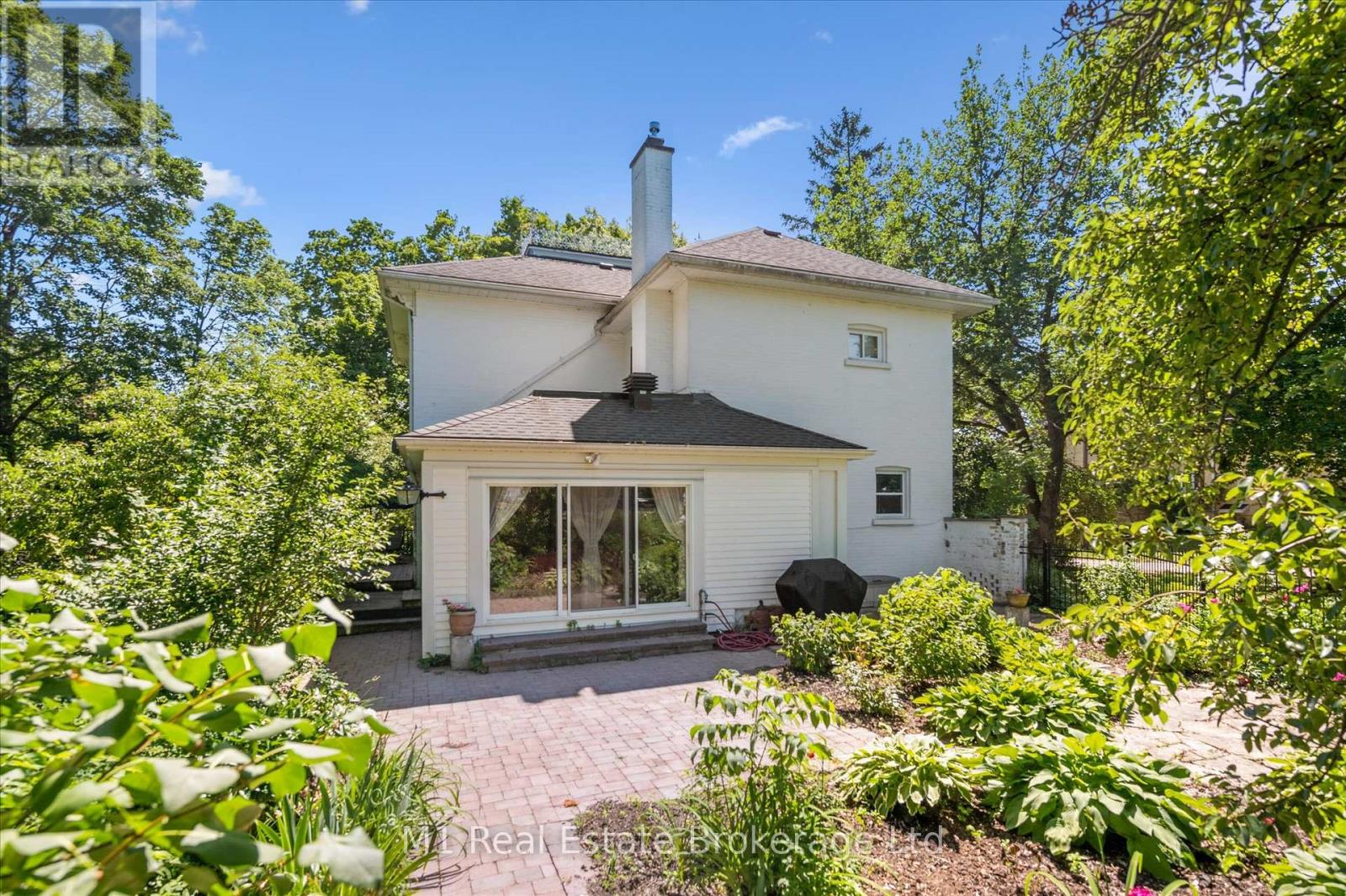 119 JOHN STREET W - 35