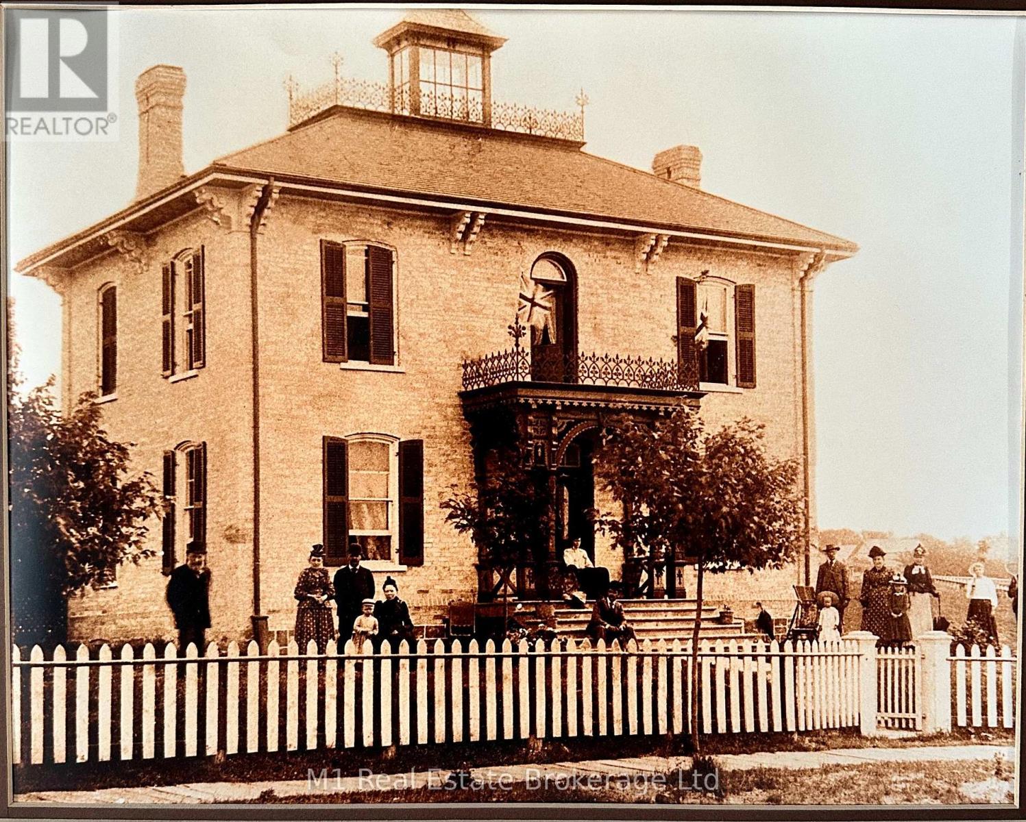 119 JOHN STREET W - 48