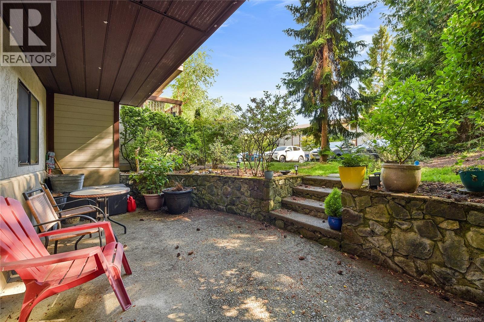 #105 81 Gorge Rd W - 11