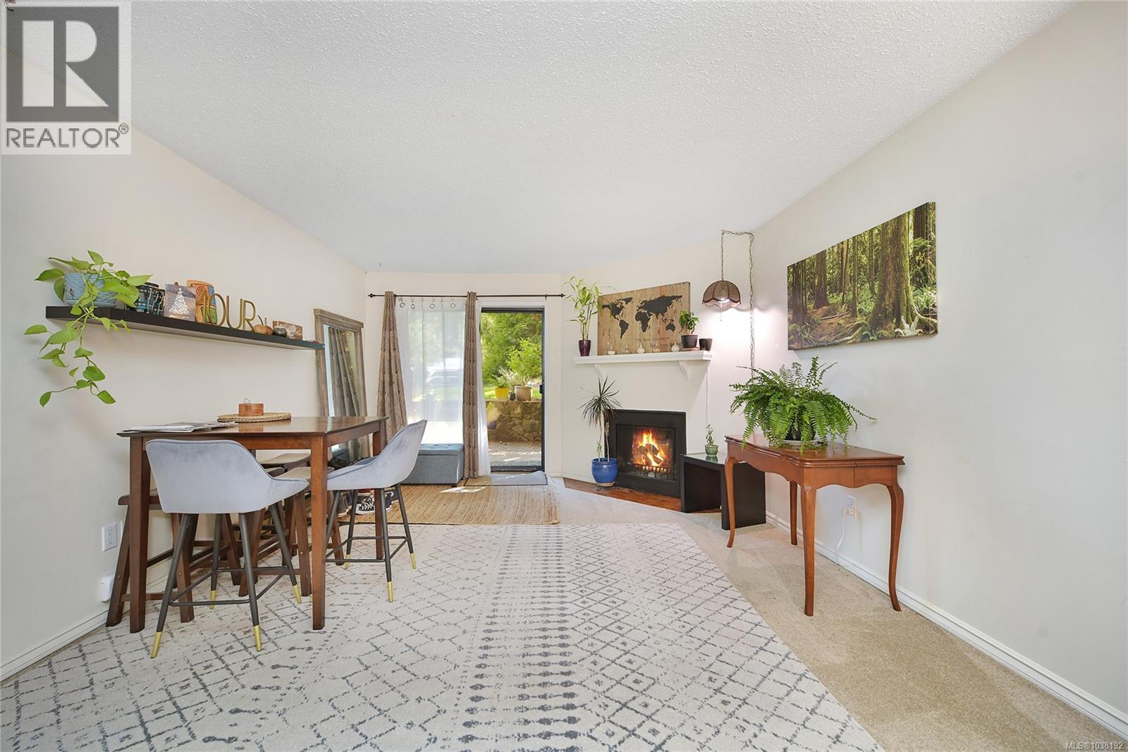 #105 81 Gorge Rd W - 3