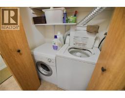 105 81 Gorge Rd W, Saanich, BC V9A1L9 Photo 10