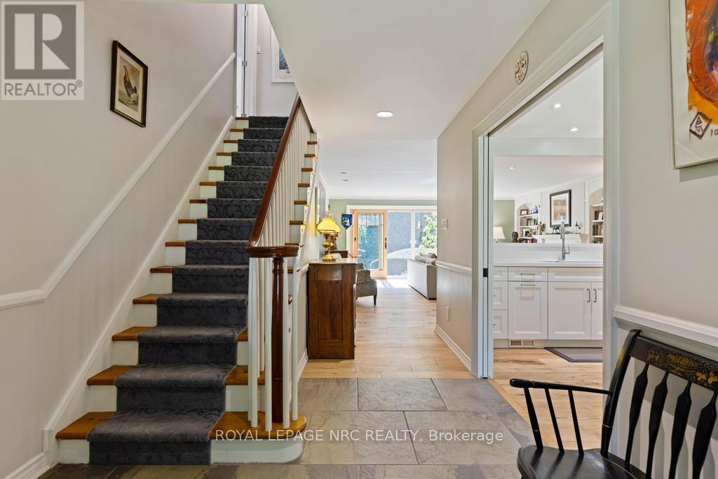 7 CHRISTOPHER STREET - 7