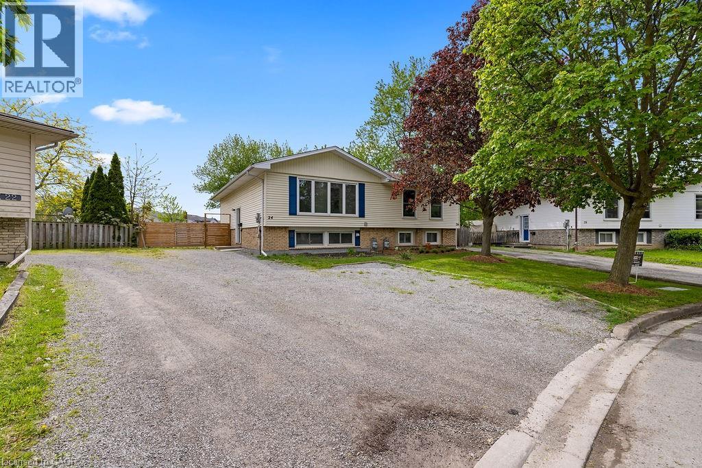 24 TARA Crescent - 1