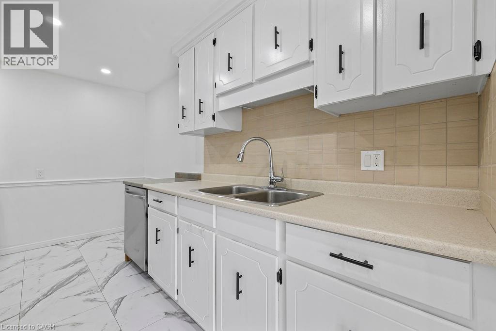 24 TARA Crescent - 21