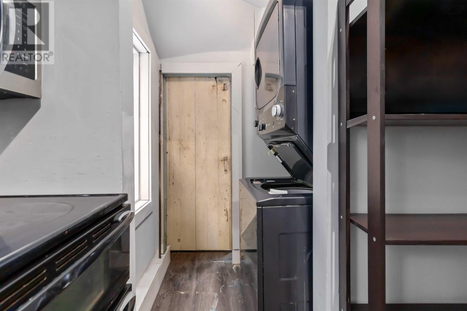 102 King Street - 7