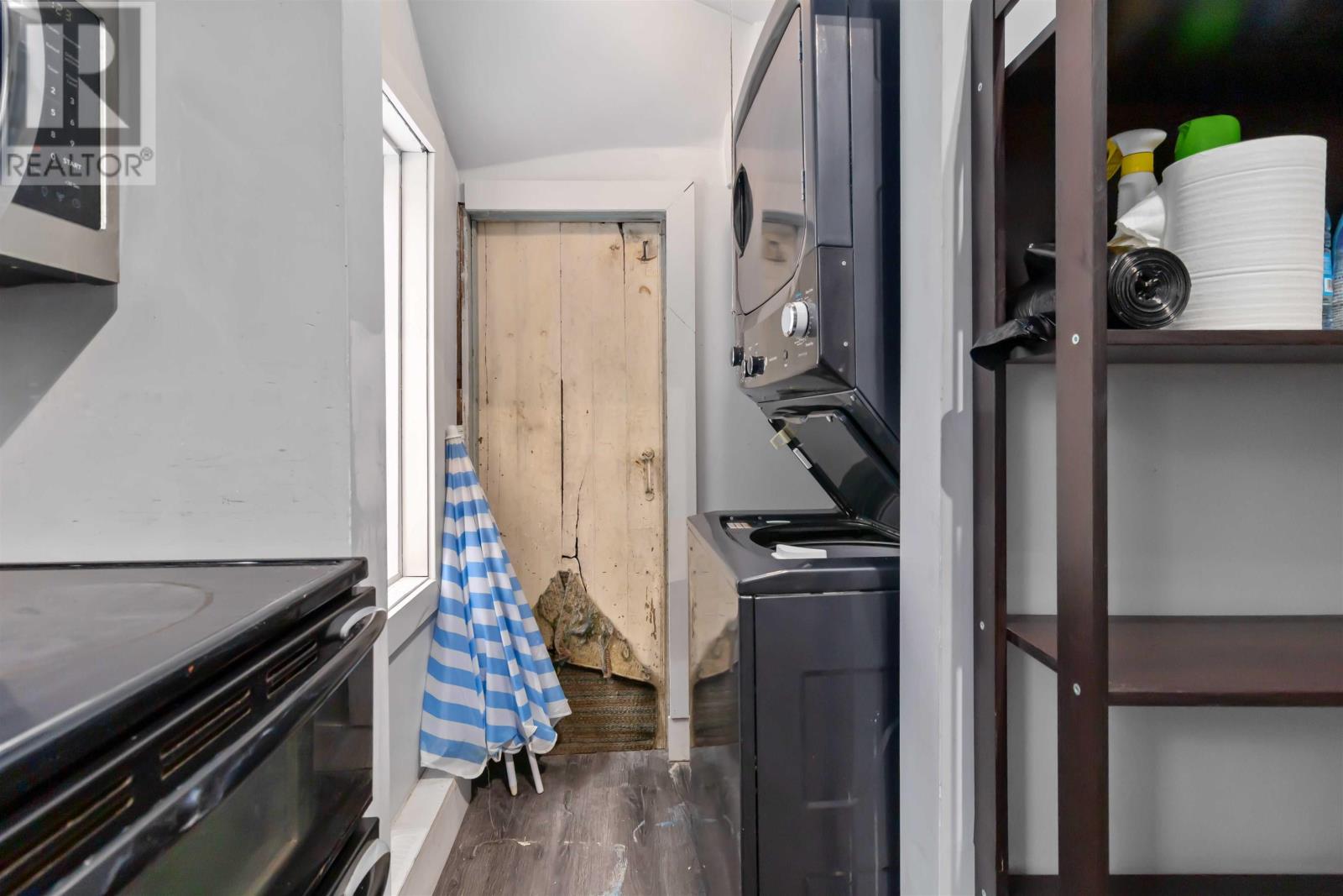 102 King Street - 21