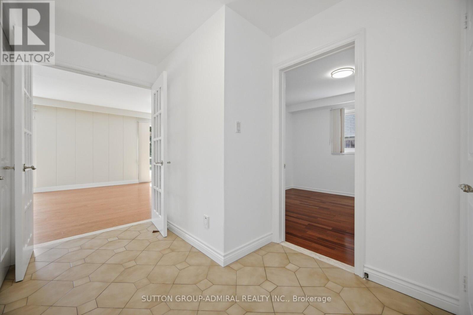 53 BESTVIEW DRIVE - 19